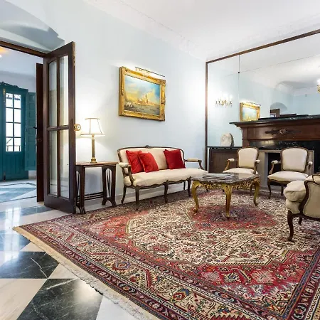 Holiday home Meson De Caballeros